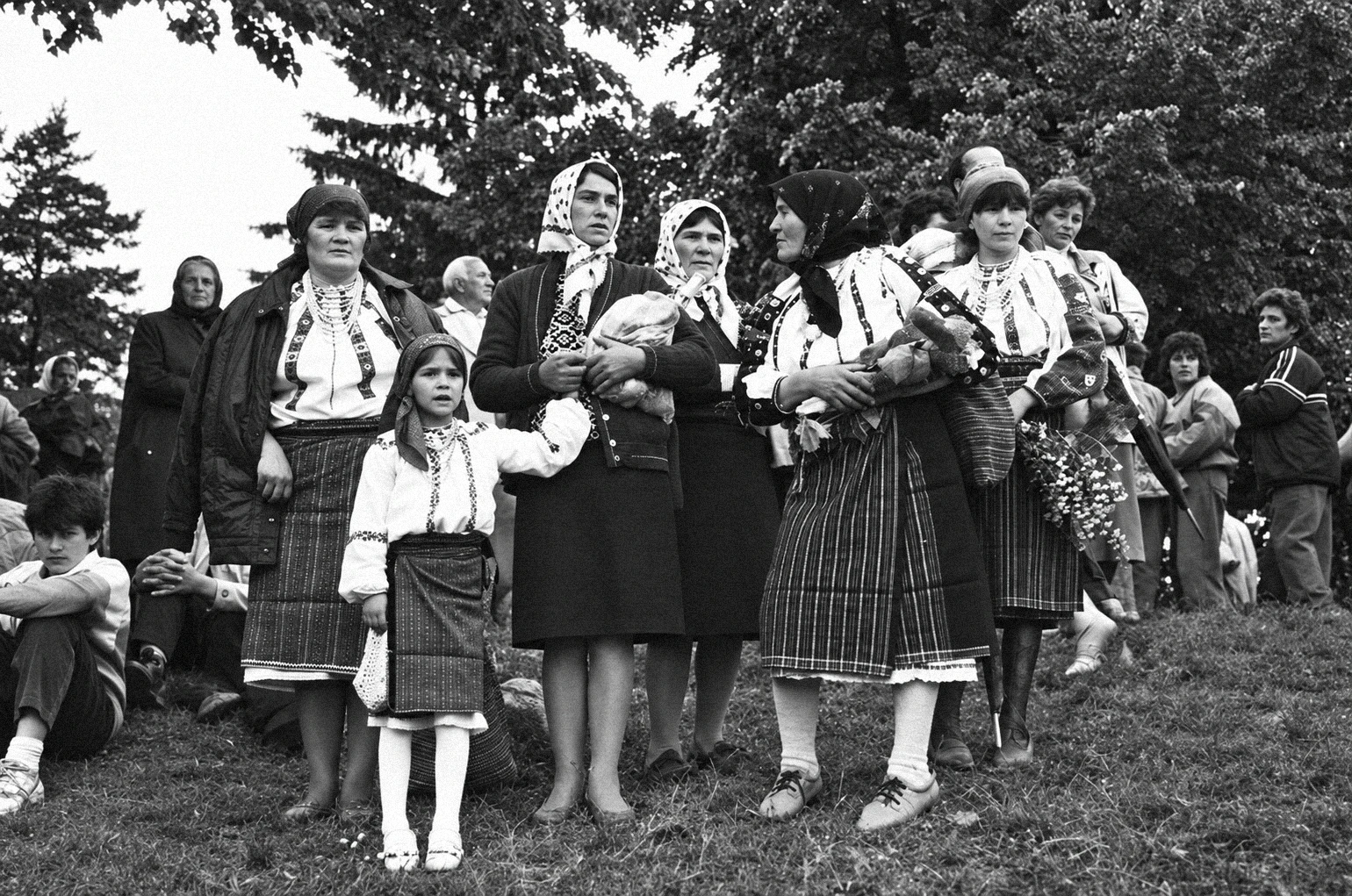 Gyimesi csángók Csíksomlyón - 1993