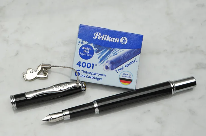 Playboy töltőtoll 6 pelikan patronnal