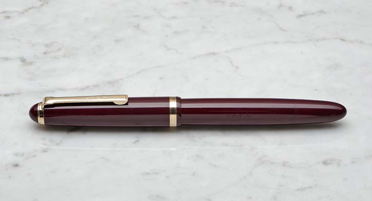 Lamy 27e töltőtoll zártan
