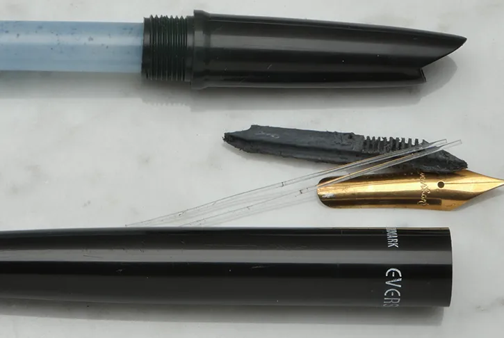 Parker Eversharp tintavezetője