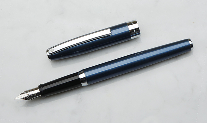 Sheaffer Saragis metal blue pen